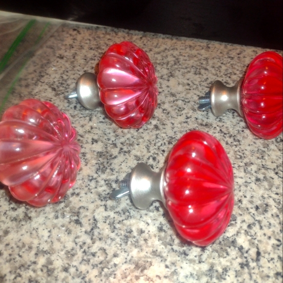 4 Pack of Large Pink Dresser Drawer OR Cabinet Knobs. 2 1/4" W X 2" Deep. - Picture 7 of 8